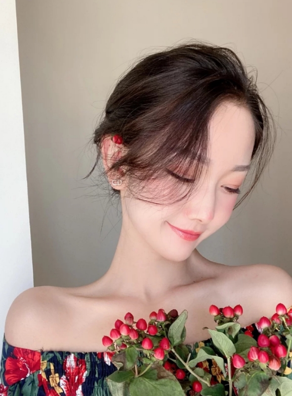 小诗vanessa的第二张照片--嘉义中老年相亲网